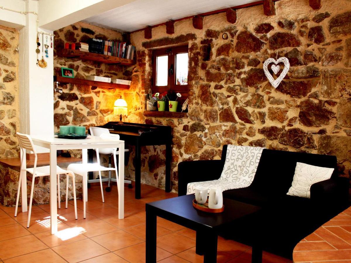 Sweet Stone Apartment In Imittos Афины Экстерьер фото